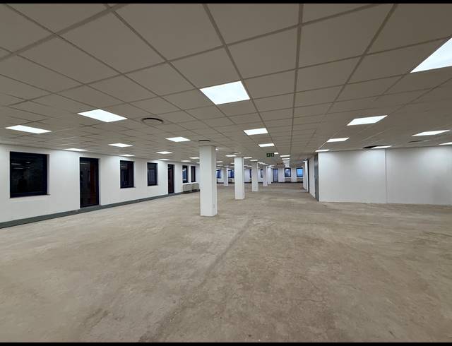 2,320M² OFFICE TO LET IN BRAAMPARK